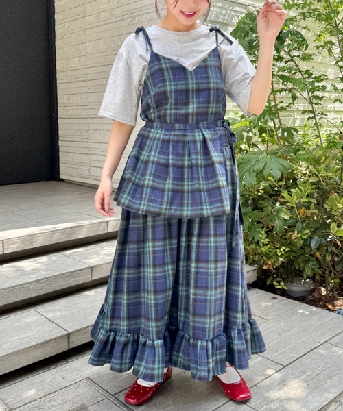 SOLLON.（ソルロン）の「チェック柄フリルリボンキャミワンピース（ワンピース・レディース・イエロー/ピンク/ネイビー/レッド・FREE）」の19枚目の写真