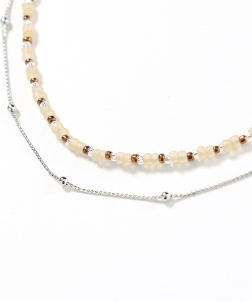 Andemiu（アンデミュウ）の「ビーズ2連ネックレス453127（ネックレス・レディース・シルバー/ゴールド・FREE）」の4枚目の写真