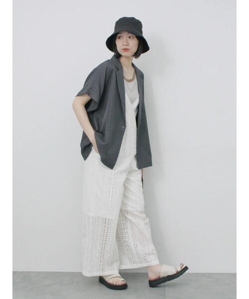 Samansa Mos2 blue(サマンサモスモスブルー)の「【接触冷感】ネックカバー付バケットハット(ハット・レディース・ベージュ/ブラック・F)」の8枚目の写真