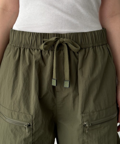 CANAL JEAN（キャナルジーン）の「choice_cnl　カーゴハーフパンツ（カーゴパンツ・レディース・カーキ・LARGE/X-LARGE）」の11枚目の写真