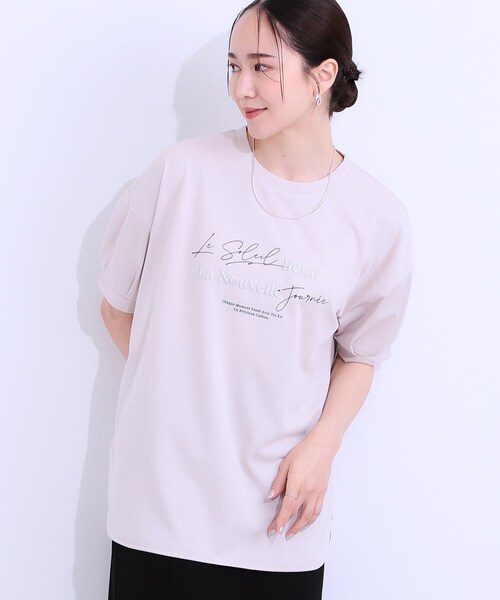 DRESKIP(ドレスキップ)の「【S-LL/ひんやり/UV】こなれ感あるぷっくりラメ デザインロゴTシャツ(Tシャツ/カットソー・レディース・ライトパープル/ライトベージュ/オフホワイト/チャコールグレー/ブラウン系・01/02/03/04)」の4枚目の写真