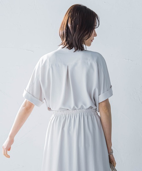 LAUTREAMONT(ロートレアモン)の「キレイ×リラックス バンドカラーブラウス≪手洗い可能≫(シャツ/ブラウス・レディース・ブラック/ベージュ/チャコールグレー/ライトブルー・9号/11号)」の9枚目の写真