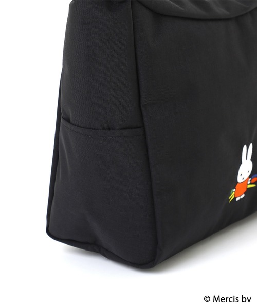 Manhattan Portage(マンハッタンポーテージ)の「BED-STUY SHOULDER BAG 500D CORDURA MIFFY 70TH(ショルダーバッグ・レディース・ブラック・SMALL)」の9枚目の写真