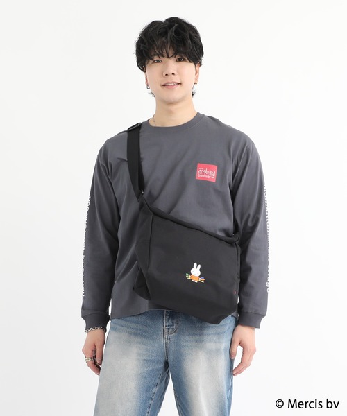 Manhattan Portage(マンハッタンポーテージ)の「BED-STUY SHOULDER BAG 500D CORDURA MIFFY 70TH(ショルダーバッグ・レディース・ブラック・SMALL)」の2枚目の写真