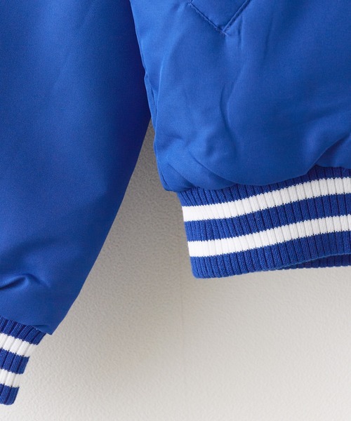 MLB（メジャーリーグベースボール）の「JH Design/ジェイエイチデザイン LOS ANGELS DOGERS REVERSIBLE VARSITY JACKET ロサンゼルス ドジャース リバーシブル スタジャン（スタジャン・メンズ・ロイヤルブルー・XL）」の2枚目の写真