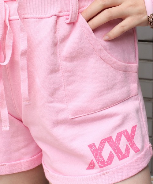 話題の【VS・PINK】 ★Varsity Short ショートパンツ ☆ セール】カットオフデザインスウェットショートパンツ（ちあぱん