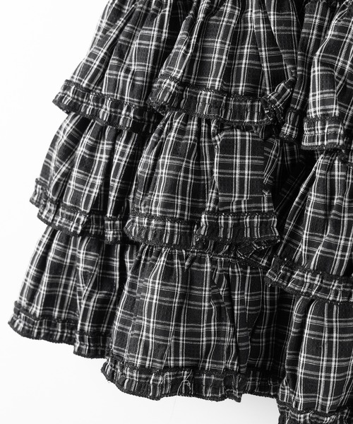 me+em select（ミームセレクト）の「【 インナーパンツ裏地付 】ティアードフリルチェックミニスカート ／ tiered frill check mini skirt（スカート・レディース・ブラック・FREE）」の15枚目の写真