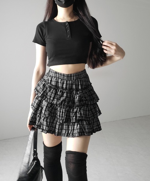 me+em select（ミームセレクト）の「【 インナーパンツ裏地付 】ティアードフリルチェックミニスカート ／ tiered frill check mini skirt（スカート・レディース・ブラック・FREE）」の10枚目の写真