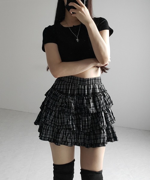 me+em select（ミームセレクト）の「【 インナーパンツ裏地付 】ティアードフリルチェックミニスカート ／ tiered frill check mini skirt（スカート・レディース・ブラック・FREE）」の11枚目の写真