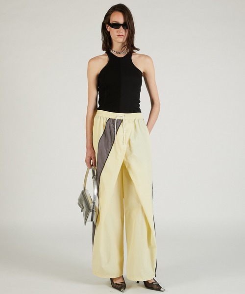 PRANK PROJECT（プランクプロジェクト）の「ディフォームトラックパンツ / Deform Track Pants（その他パンツ・レディース・グレー/ネイビー/イエロー・36/38）」の4枚目の写真