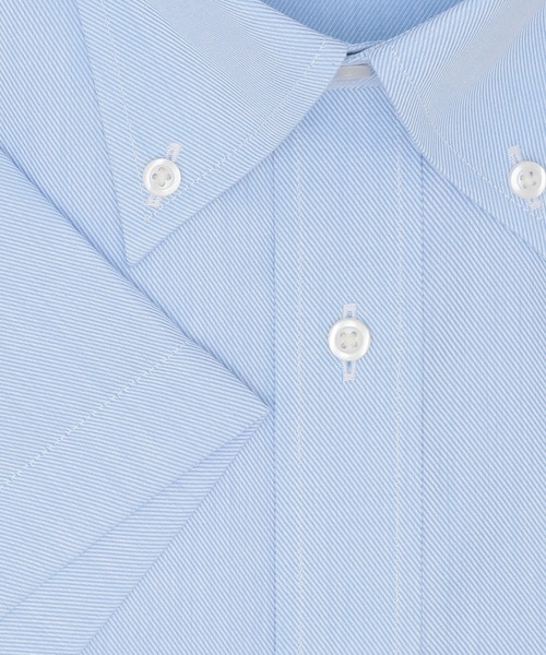 TOKYO SHIRTS（トウキョウシャツ）の「【吸水速乾】 形態安定ノンアイロン ボタンダウン 半袖ビジネスワイシャツ（大きいサイズ）（ビジネスシャツ・メンズ・サックスブルー・首回り45cm/首回り47cm）」の3枚目の写真