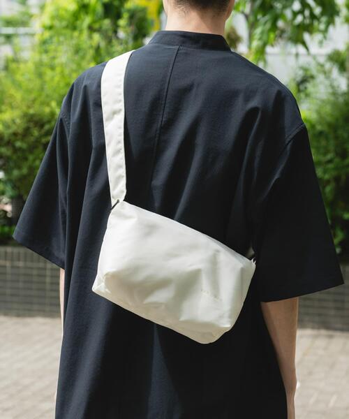 新品タグ付き★ 別注　 Peak ×DOORS　ナイロンショルダー　黒 snow peak ショルダーバッグ 「別注」Snow Peak Apparel×DOORS