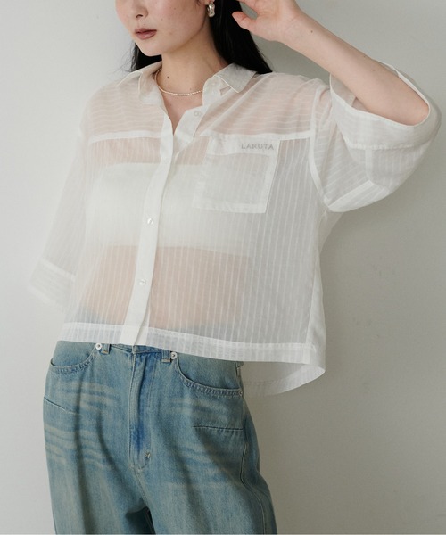 LARUTA（ラルータ）の「【LARUTA】シアー半袖刺繍ロゴシャツ（シャツ/ブラウス・レディース・ブラック/オフホワイト/ミント/ストライプ/キャメル・FREE）」の22枚目の写真