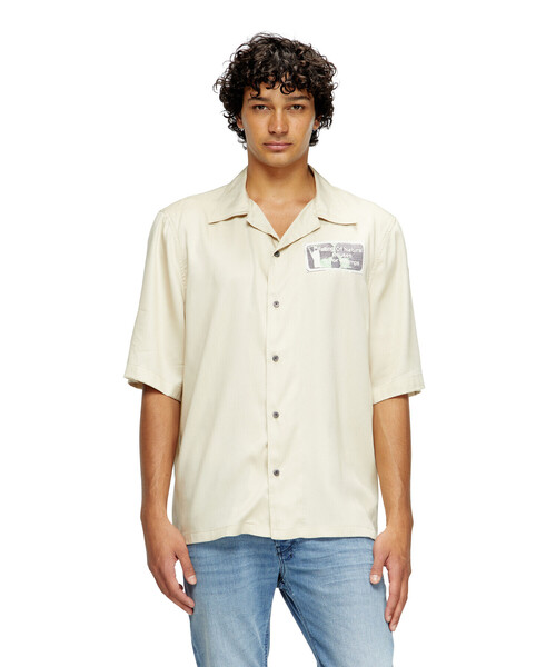 DIESEL(ディーゼル)の「メンズ 半袖シャツ S-BRACK-B-EPBR(シャツ/ブラウス・メンズ・ベージュ・44/48/46/52/50/54)」の6枚目の写真