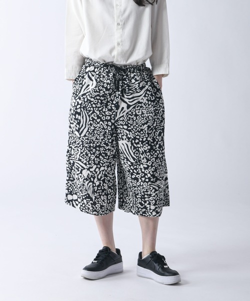Relation(リレーション)の「リラックスパンツ(その他パンツ・メンズ・ブラック/ストライプ/カーキ/グレー系その他/レオパード・SMALL/MEDIUM/LARGE/X-LARGE)」の4枚目の写真