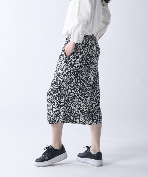 Relation(リレーション)の「リラックスパンツ(その他パンツ・メンズ・ブラック/ストライプ/カーキ/グレー系その他/レオパード・SMALL/MEDIUM/LARGE/X-LARGE)」の12枚目の写真