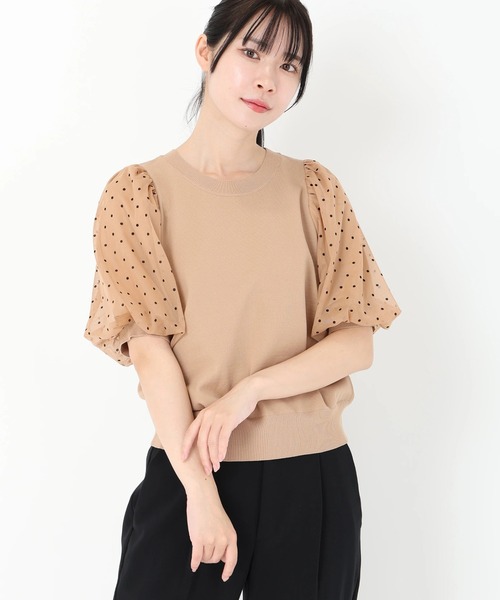 STRAWBERRY-FIELDS(ストロベリーフィールズ)の「【オンラインストア限定販売】アデルポリー_フロッキードットチュールスリーブニット(ニット/セーター・レディース・ブラック/キャメル・2)」の17枚目の写真