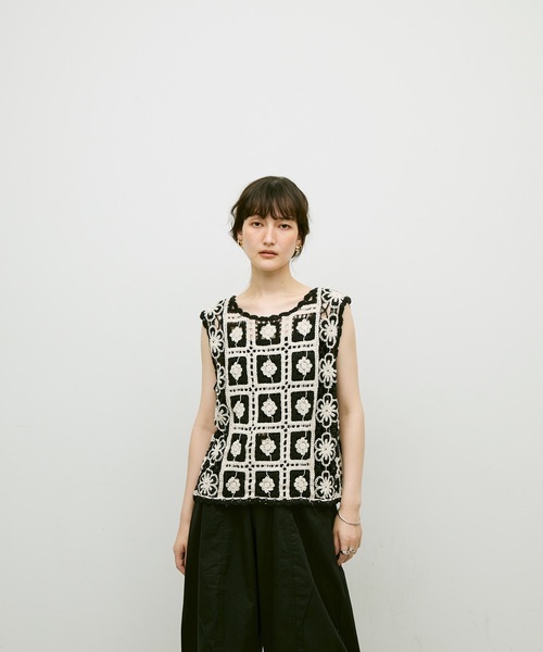 Lutim by u（ルチバイユー）の「Crochet daisy vest / クロシェ編みデイジーベスト（ベスト・レディース・ナチュラル/ブラック・FREE）」の12枚目の写真
