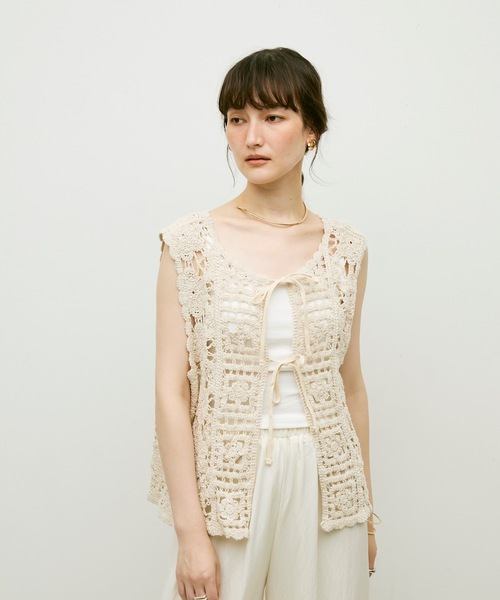 Lutim by u（ルチバイユー）の「Crochet daisy vest / クロシェ編みデイジーベスト（ベスト・レディース・ナチュラル/ブラック・FREE）」の17枚目の写真