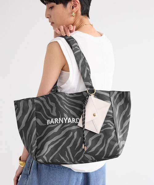 BARNYARDSTORM(バンヤードストーム)の「BARNYARDSTORM / BY刺繍トートSサイズ【WEB限定】(トートバッグ・レディース・ダークブラウン/チャコール/ゼブラ・FREE)」の4枚目の写真