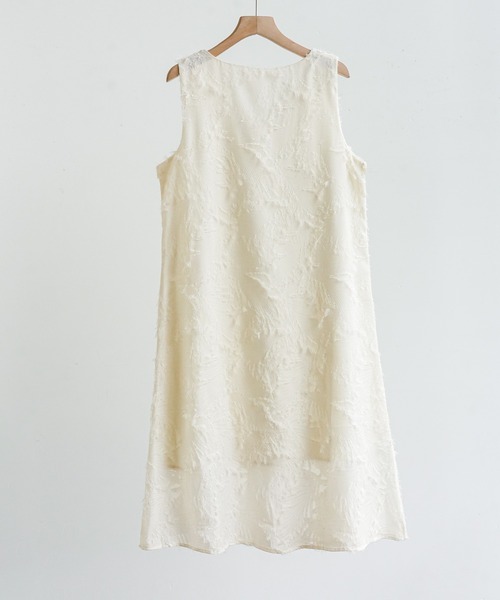 Forcement(フォースメント)の「おしゃれな夏服。一枚でこなれる上品シャギーフリンジIラインワンピース(ワンピース・レディース・ホワイト/ブルー/アイボリー/ブラック・FREE)」の7枚目の写真