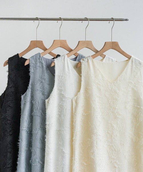 Forcement(フォースメント)の「おしゃれな夏服。一枚でこなれる上品シャギーフリンジIラインワンピース(ワンピース・レディース・ホワイト/ブルー/アイボリー/ブラック・FREE)」の6枚目の写真