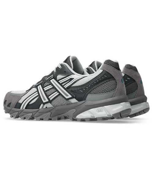 ASICS(アシックス)の「ASICS アシックス GEL-SONOMA TR62 ゲル ソノマ 1203A734(スニーカー・レディース・ブラック×シルバー/ブラック×グレー/カーキブラウン/ホワイト系その他/グリーン/グレー/グレー×サックスブルー/オートミール・23.0cm/24.5cm/23.5cm/25.0cm/24.0cm/28.0cm/26.5cm/25.5cm/26.0cm/27.5cm/27.0cm)」の11枚目の写真
