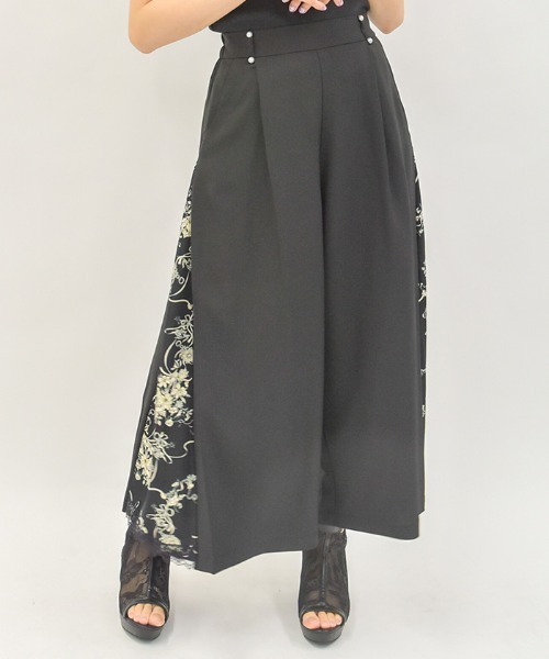axes femme(アクシーズファム)の「オーナメント柄切替ワイドパンツ(その他パンツ・レディース・ブラック/ミント/キャメル・FREE)」の2枚目の写真