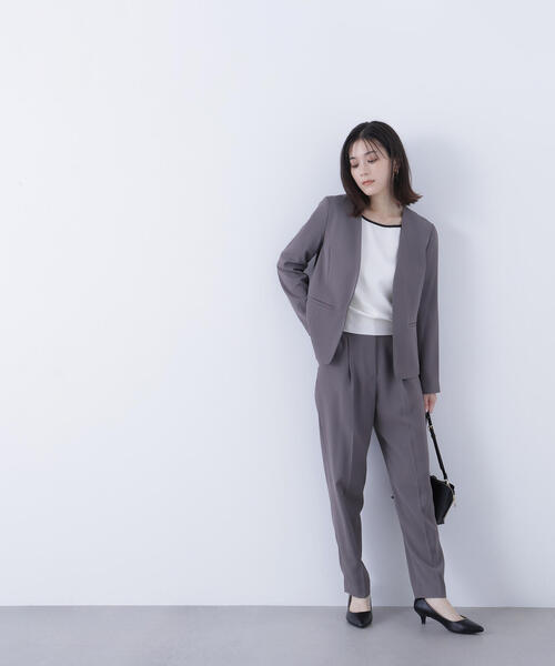 NATURAL BEAUTY BASIC（ナチュラルビューティーベーシック）の「◇ストレッチツイルセットアップシリーズ テーパードパンツ（スラックス・レディース・ブラウン/ネイビー・SMALL/LARGE/MEDIUM/X-SMALL）」の9枚目の写真