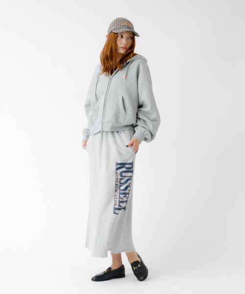 Russell Athletic(ラッセルアスレティック)の「【RUSSELL ATHLETIC/ラッセル アスレチック】Wmns Brushed SK/スウェットロングスカート/スウェット/スカート/ロング丈【WEB限定】(スカート・レディース・アイボリー/グレー・S/M)」の3枚目の写真