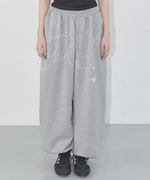 ViViDAY（ビビデー）の「天使の翼　バックプリントスウェットパンツ（スウェットパンツ・レディース・グレー/ブラック・M）」の17枚目の写真