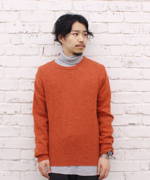 CIAOPANIC（チャオパニック）の「【Ciaopanic】ウォッシャブル天竺編みクルーニット（ニット/セーター・メンズ・マスタード/オレンジ/ネイビー/グレー/ボルドー/グリーン/ダークブルー/ホワイト・MEDIUM/LARGE）」の8枚目の写真