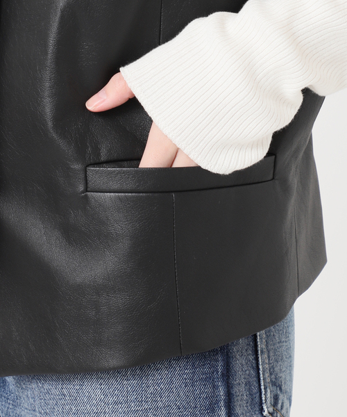 journal standard L'essage(ジャーナルスタンダードレサージュ)の「【金子綾さん着用】シンセティックレザーベスト(ブルゾン・レディース・ブラック・FREE)」の2枚目の写真