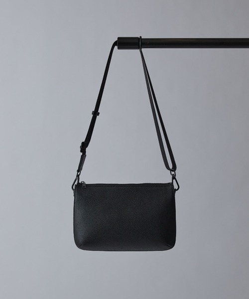 Lui's（ルイス）の「マルチWAYスプリットレザーショルダーバッグ/本革（ショルダーバッグ・メンズ・ブラック・FREE）」の10枚目の写真
