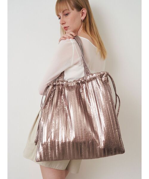 ELENDEEK（エレンディーク）の「プリーツトートバッグ（トートバッグ・レディース・シルバー/ブラック・FREE）」の13枚目の写真