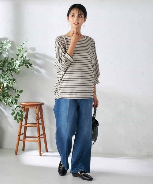 a.v.v(アーヴェヴェ)の「ボーダードルマントップス(Tシャツ/カットソー・レディース・ブラック/ネイビー/アイボリー/グレー系その他・40/38/36)」の17枚目の写真