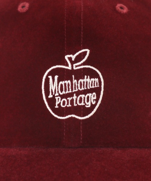 Manhattan Portage（マンハッタンポーテージ）の「Apple EMB Velour 6P Cap（キャップ・メンズ・ネイビー/ブラック/レッド・FREE）」の9枚目の写真