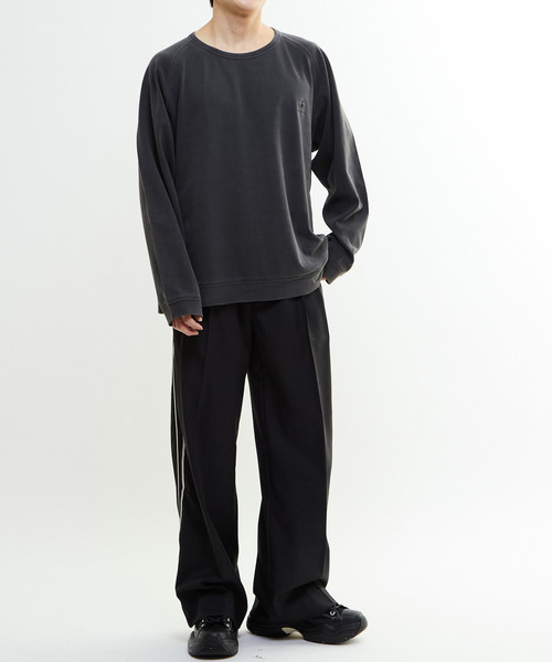 CONVERSE TOKYO(コンバーストウキョウ)の「PIGMENT RIPPLE LONG-SLEEVE TEE(Tシャツ/カットソー・レディース・ブラック/ホワイト/ライトグレー・SMALL/MEDIUM)」の11枚目の写真