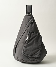 ADAM PATEK（アダムパテック）の「ADAMPATEK/nylon sling bag/ワンショルダーナイロンスリングバッグ/(AP2529002)（ボディバッグ/ウエストポーチ）」