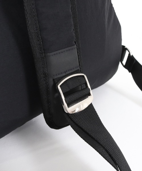 ADAM PATEK(アダムパテック)の「ADAMPATEK/nylon sling bag/ワンショルダーナイロンスリングバッグ/(AP2529002)(ボディバッグ/ウエストポーチ・レディース・ブラック/グレー・FREE)」の21枚目の写真
