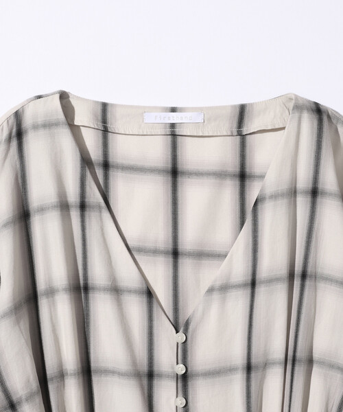Firsthand（ファーストハンド）の「Firsthand/ファーストハンド オンブレチェック タックシャツ / チュニック（シャツ/ブラウス・レディース・ブラック/オフホワイト・ﾌﾘ-）」の4枚目の写真