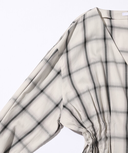 Firsthand（ファーストハンド）の「Firsthand/ファーストハンド オンブレチェック タックシャツ / チュニック（シャツ/ブラウス・レディース・ブラック/オフホワイト・ﾌﾘ-）」の6枚目の写真