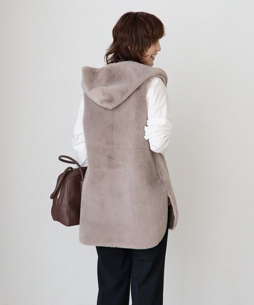 RIVE DROITE(リヴドロワ)の「【ヴィンテージライクな着こなしに】ヴィンテージロゴTee(Tシャツ/カットソー・レディース・オフホワイト/チャコールグレー/モカ・FREE)」の16枚目の写真