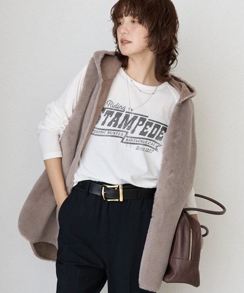 RIVE DROITE(リヴドロワ)の「【ヴィンテージライクな着こなしに】ヴィンテージロゴTee(Tシャツ/カットソー・レディース・オフホワイト/チャコールグレー/モカ・FREE)」の3枚目の写真