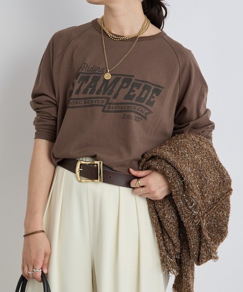 RIVE DROITE(リヴドロワ)の「【ヴィンテージライクな着こなしに】ヴィンテージロゴTee(Tシャツ/カットソー・レディース・オフホワイト/チャコールグレー/モカ・FREE)」の2枚目の写真