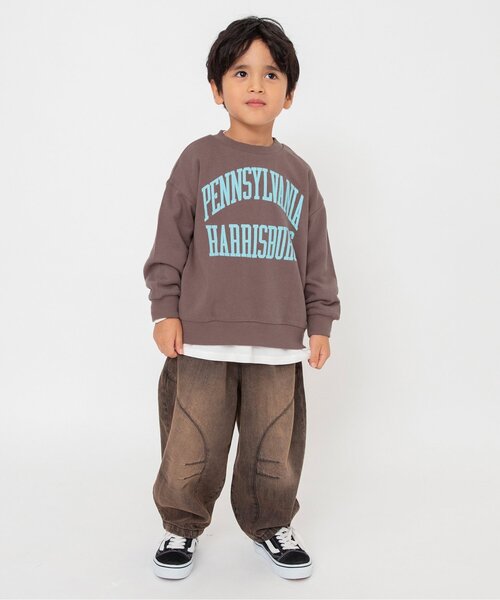 BREEZE（ブリーズ）の「【WEB限定】カレッジロゴトレーナー_ジュニア対応（スウェット・キッズ・ブラウン/ピンク/キナリ/ネイビー/イエロー/チャコール/グレー/サックスブルー/レッド/グリーン・130/90/100/150/110/140/160/120）」の11枚目の写真