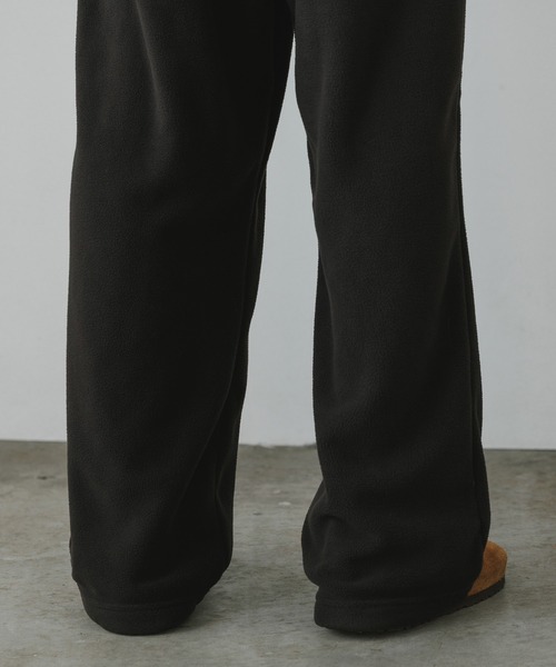 THOUSAND MILE(サウザンドマイル)の「THOUSAND MILE/サウザンドマイル CREW NECK LONG SLEEVE T-SHIRT&LONG PANTS 両面フリース セットアップ(セットアップ・メンズ・ブラック/チャコール・M/XL/L/XS)」の19枚目の写真