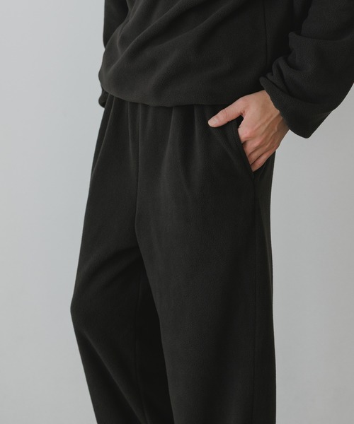 THOUSAND MILE(サウザンドマイル)の「THOUSAND MILE/サウザンドマイル CREW NECK LONG SLEEVE T-SHIRT&LONG PANTS 両面フリース セットアップ(セットアップ・メンズ・ブラック/チャコール・M/XL/L/XS)」の16枚目の写真