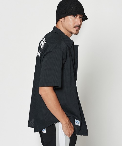 ACANTHUS(アカンサス)の「mhs2437- Dot Air(R) Zip Up S-S Shirt ZIP半袖シャツ(MA2604)(シャツ/ブラウス・メンズ・ホワイト系その他/ブラック/ネイビー系・S/M/L/XL)」の16枚目の写真