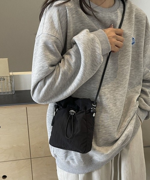 lit.Cy(リットシー)の「リップストップ アジャスターサコッシュ(ショルダーバッグ・レディース・オフホワイト/ブラック/グレー系その他/グリーン・FREE)」の9枚目の写真